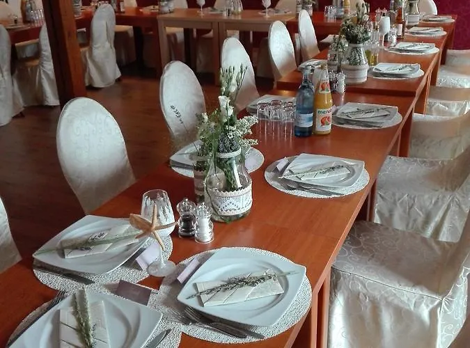 Guest house Am Radweg & Ristorante Juani Wriezen